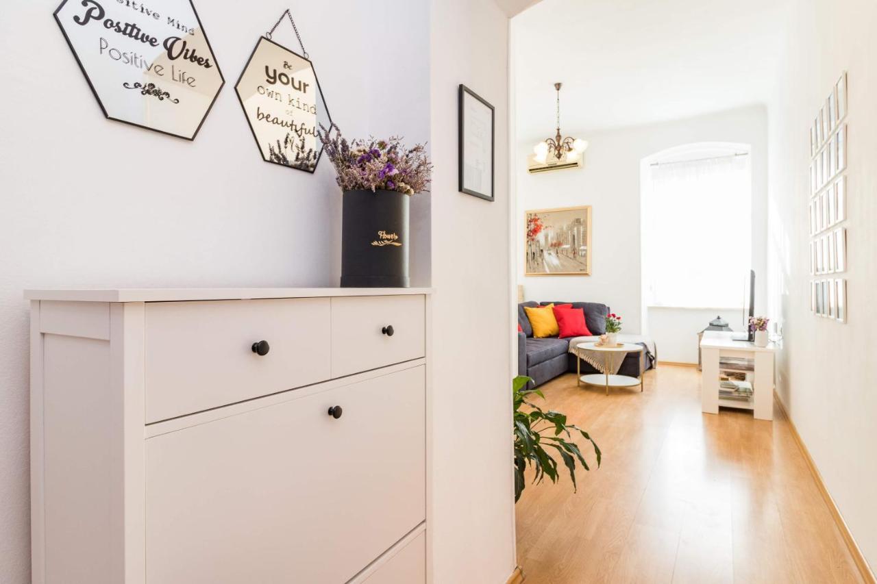 Apartman Lussi Pula Exteriér fotografie