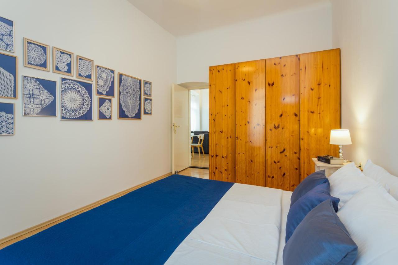 Apartman Lussi Pula Exteriér fotografie