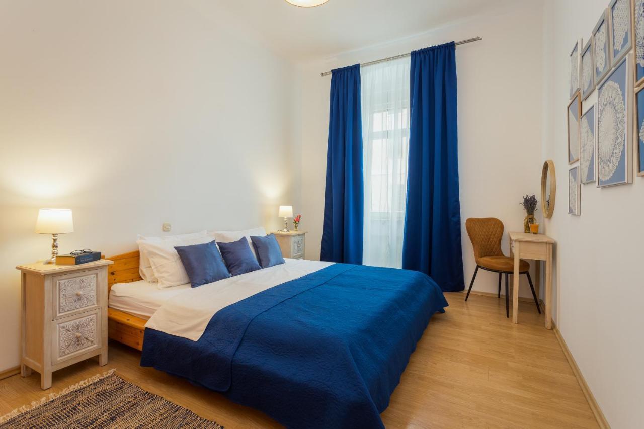 Apartman Lussi Pula Exteriér fotografie