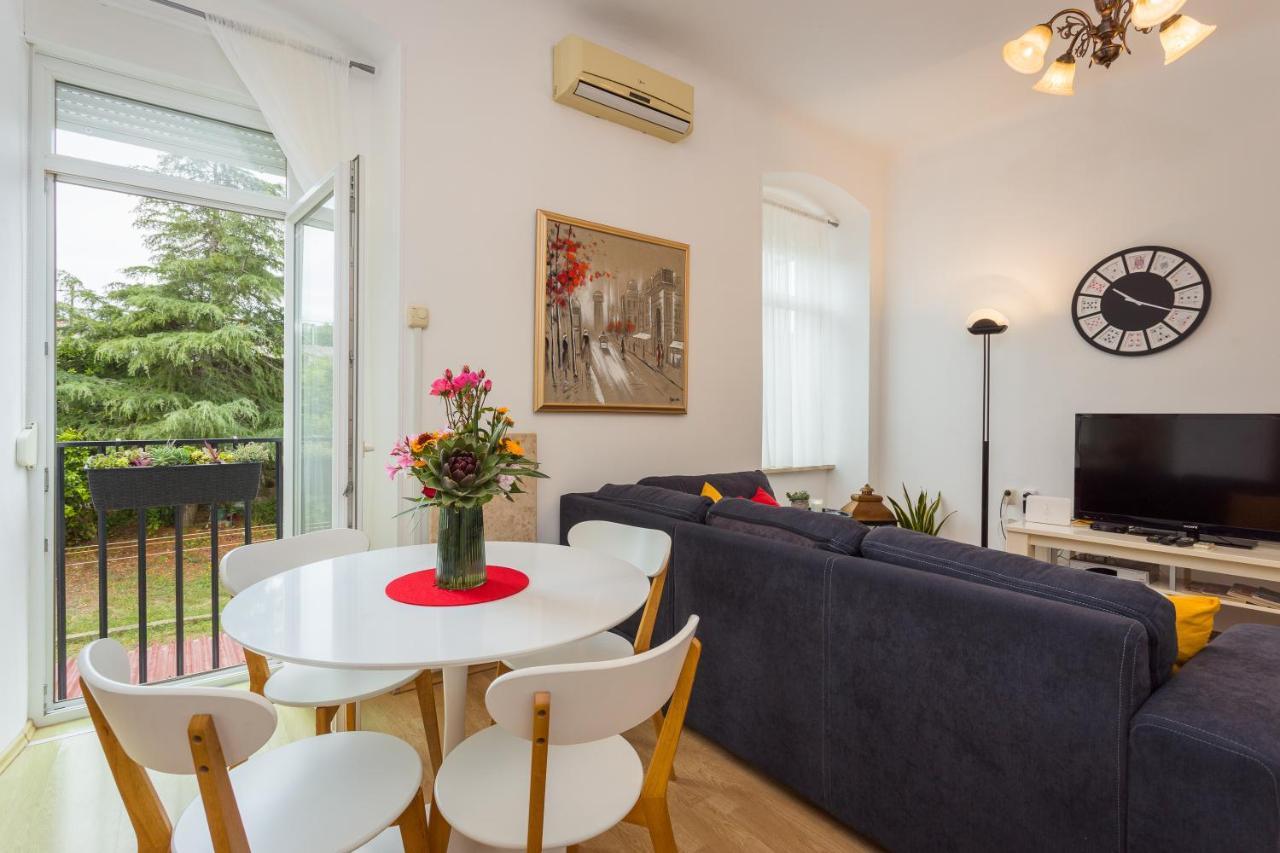 Apartman Lussi Pula Exteriér fotografie
