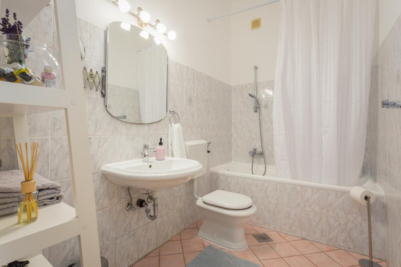 Apartman Lussi Pula Exteriér fotografie
