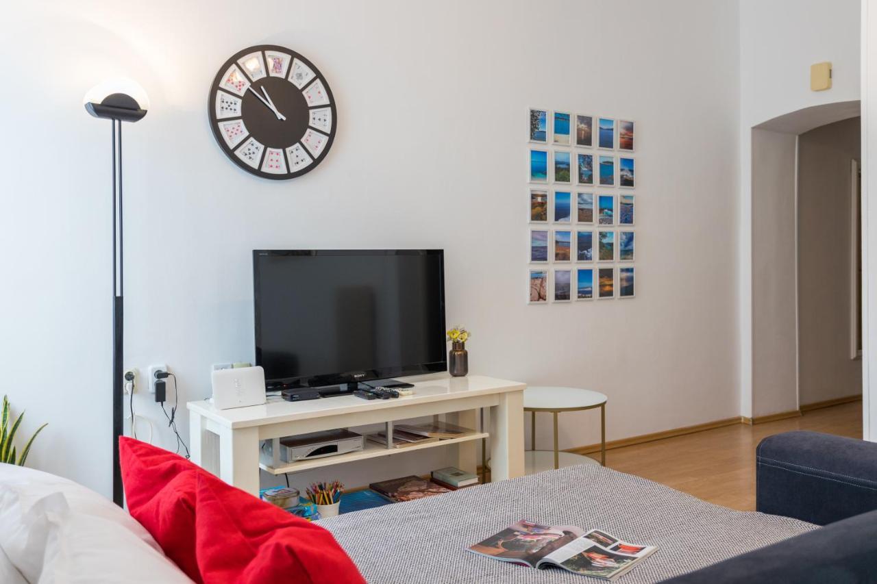 Apartman Lussi Pula Exteriér fotografie