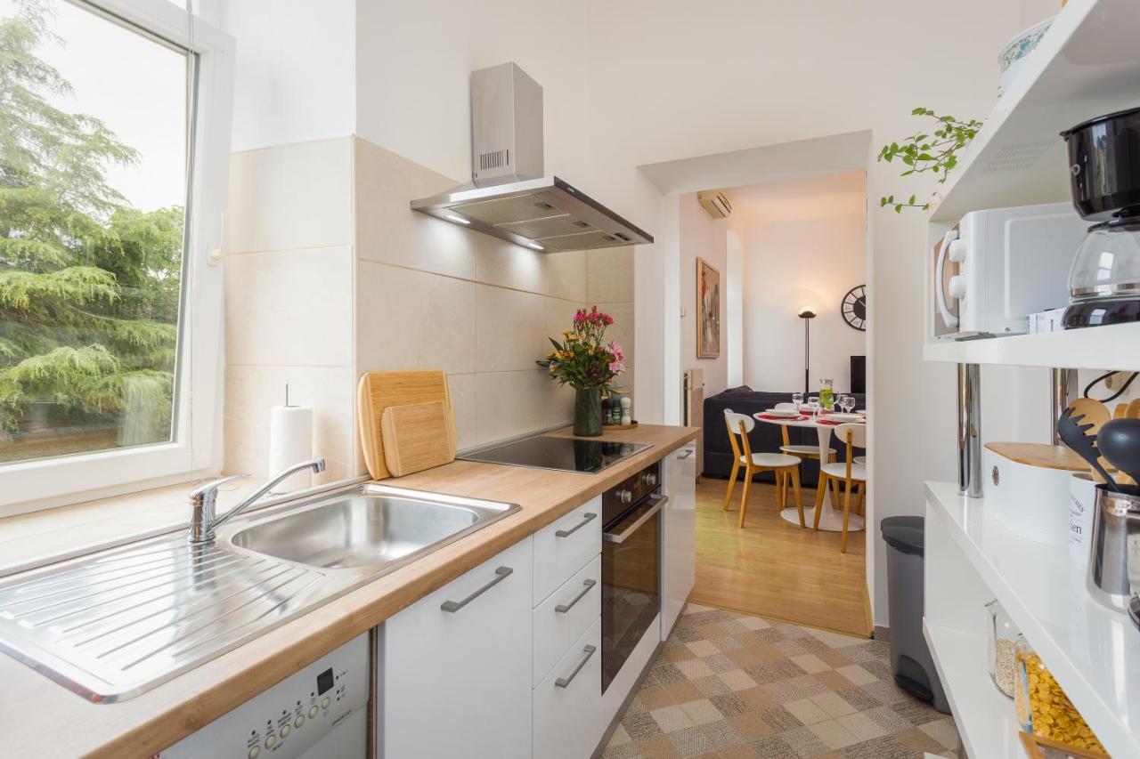 Apartman Lussi Pula Exteriér fotografie