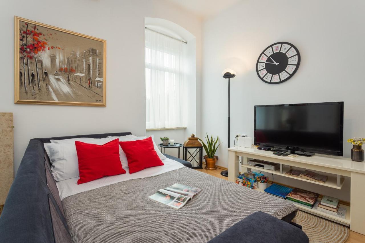 Apartman Lussi Pula Exteriér fotografie