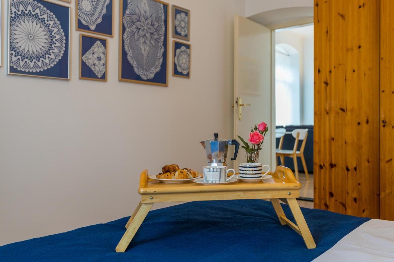 Apartman Lussi Pula Exteriér fotografie